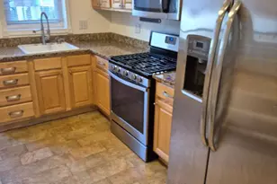 2417 S Opal St, Philadelphia, PA 19145 - Photo 5