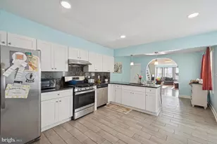 5823 Upland Way, Philadelphia, PA 19131 - Photo 15