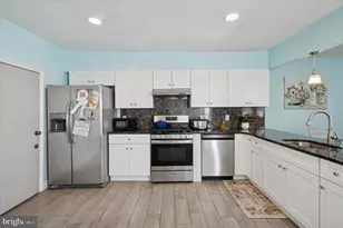 5823 Upland Way, Philadelphia, PA 19131 - Photo 19