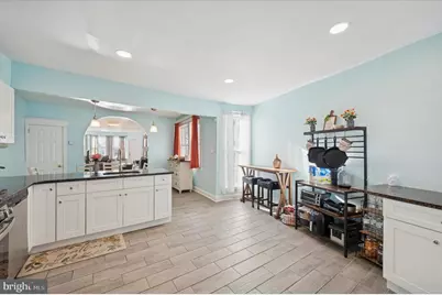 5823 Upland Way, Philadelphia, PA 19131 - Photo 17