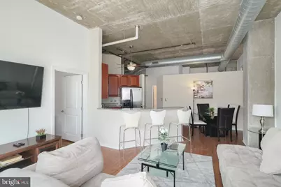113 N Bread Street #3D6, Philadelphia, PA 19106 - Photo 3