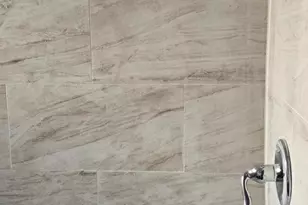 1609 S LeCount St, Philadelphia, PA 19145 - Photo 11