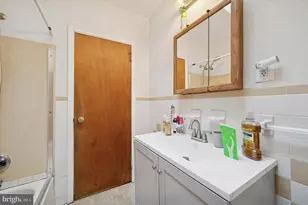 1123 Windrim Ave, Philadelphia, PA 19141 - Photo 13