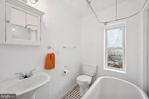 2031 E Letterly St, Philadelphia, PA 19125 - Photo 15