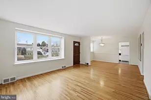 7709 Hartel Ave, Philadelphia, PA 19152 - Photo 9