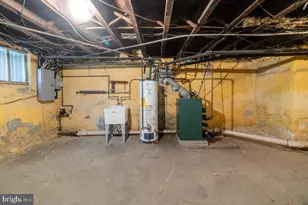 1822 S 21st St, Philadelphia, PA 19145 - Photo 13