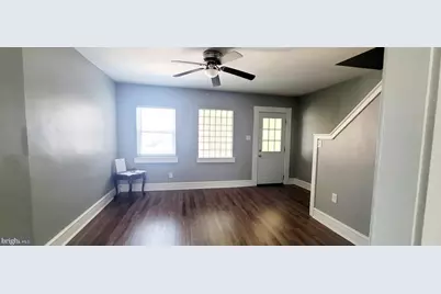1022 W Oregon Avenue, Philadelphia, PA 19148 - Photo 3