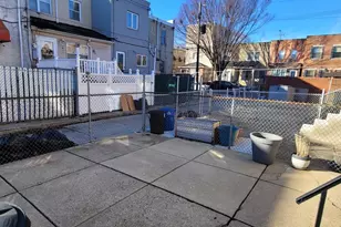 1022 W Oregon Ave, Philadelphia, PA 19148 - Photo 35