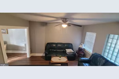 1022 W Oregon Avenue, Philadelphia, PA 19148 - Photo 3