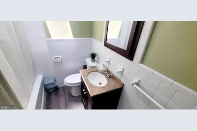 1022 W Oregon Avenue, Philadelphia, PA 19148 - Photo 11