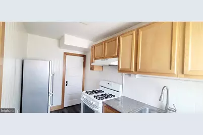 1022 W Oregon Avenue, Philadelphia, PA 19148 - Photo 9
