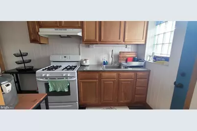 1022 W Oregon Avenue, Philadelphia, PA 19148 - Photo 15