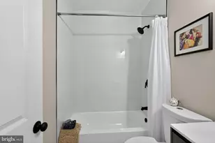 1832 S 9th St, Philadelphia, PA 19148 - Photo 15