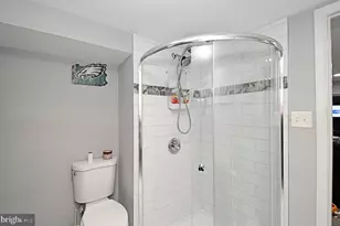 7027 Charles St, Philadelphia, PA 19135 - Photo 37