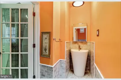 26 S Strawberry Street, Philadelphia, PA 19106 - Photo 11