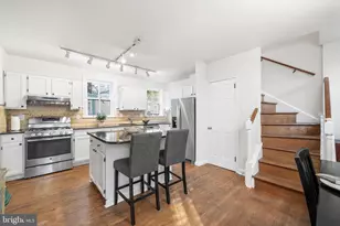 4 Rainey Ct, Philadelphia, PA 19103 - Photo 5