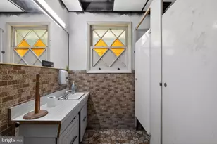 6600 Ridge Ave, Philadelphia, PA 19128 - Photo 19
