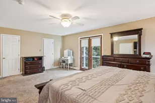 8110 Elberon Ave, Philadelphia, PA 19111 - Photo 23