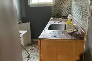 2468 N Dover St, Philadelphia, PA 19132 - Photo 15