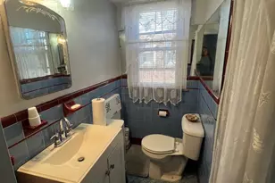 1117 St Vincent St, Philadelphia, PA 19111 - Photo 27