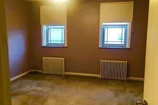 2041 S Bancroft St, Philadelphia, PA 19145 - Photo 11