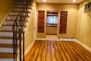 2041 S Bancroft St, Philadelphia, PA 19145 - Photo 3