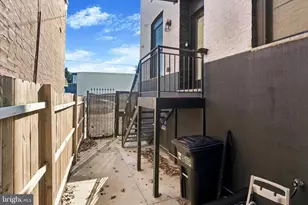 2141 E Hagert St, Philadelphia, PA 19125 - Photo 25