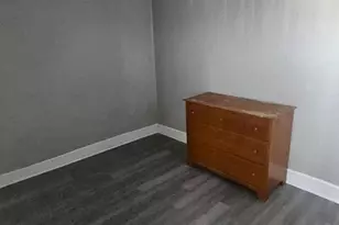 5226 Burton St, Philadelphia, PA 19124 - Photo 9