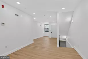 712 N American St, Philadelphia, PA 19123 - Photo 5