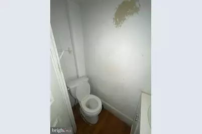 2324 S 9th Street, Philadelphia, PA 19148 - Photo 5