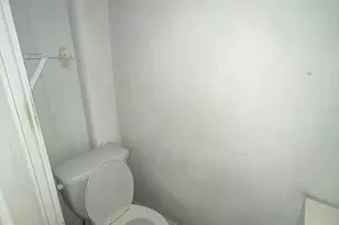 2324 S 9th St, Philadelphia, PA 19148 - Photo 5