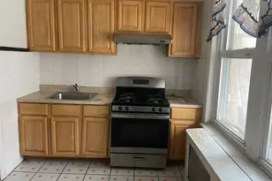 2324 S 9th St, Philadelphia, PA 19148 - Photo 1