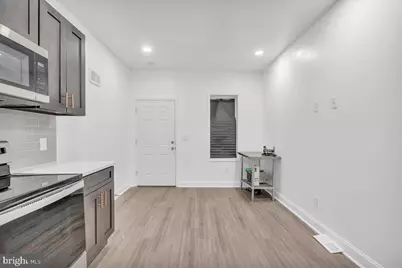 1135 W Venango Street, Philadelphia, PA 19140 - Photo 11