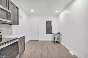 1135 W Venango St, Philadelphia, PA 19140 - Photo 11