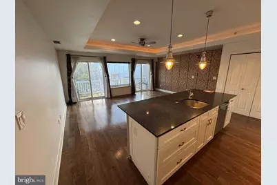 1022 Fairmount Avenue #5, Philadelphia, PA 19123 - Photo 9