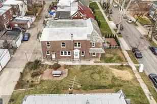 1064 Allengrove St, Philadelphia, PA 19124 - Photo 3