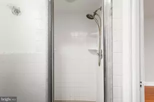 1064 Allengrove St, Philadelphia, PA 19124 - Photo 19