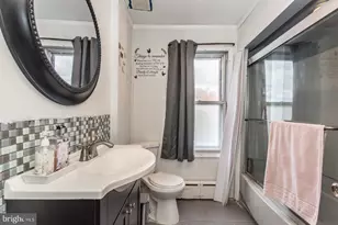 307 E Cheltenham Ave, Philadelphia, PA 19120 - Photo 29