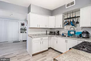 307 E Cheltenham Ave, Philadelphia, PA 19120 - Photo 13