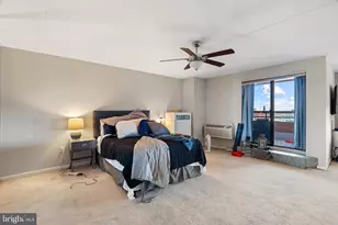 200 Lombard St, Philadelphia, PA 19147 - Photo 13