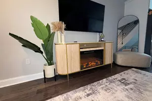 2131 N 10th St, Philadelphia, PA 19122 - Photo 3