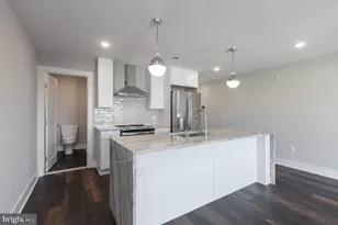 711 N 16th St, Philadelphia, PA 19130 - Photo 7