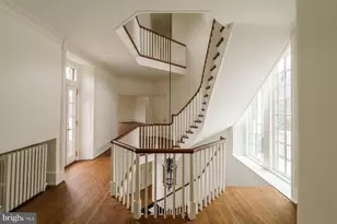 422 W Chestnut Hill Ave, Philadelphia, PA 19118 - Photo 15