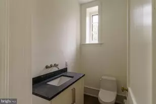 422 W Chestnut Hill Ave, Philadelphia, PA 19118 - Photo 13