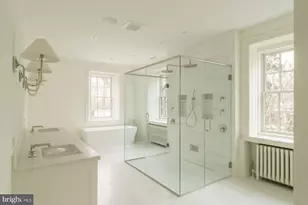 422 W Chestnut Hill Ave, Philadelphia, PA 19118 - Photo 19