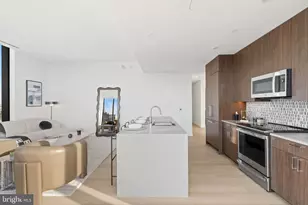 210 S 12th St, Philadelphia, PA 19107 - Photo 19