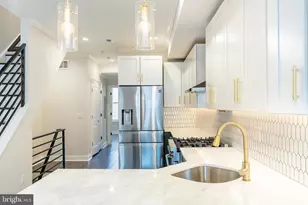 1919 Brown St, Philadelphia, PA 19130 - Photo 5