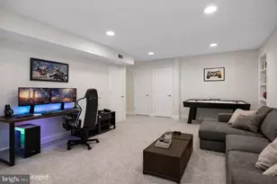 2413 N Carlisle St, Philadelphia, PA 19132 - Photo 9