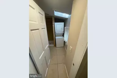 141 Leverington Avenue, Philadelphia, PA 19127 - Photo 9