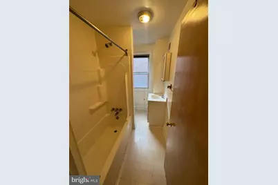 406 N 38th Street, Philadelphia, PA 19104 - Photo 9